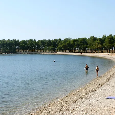 Novigrad 2536a *